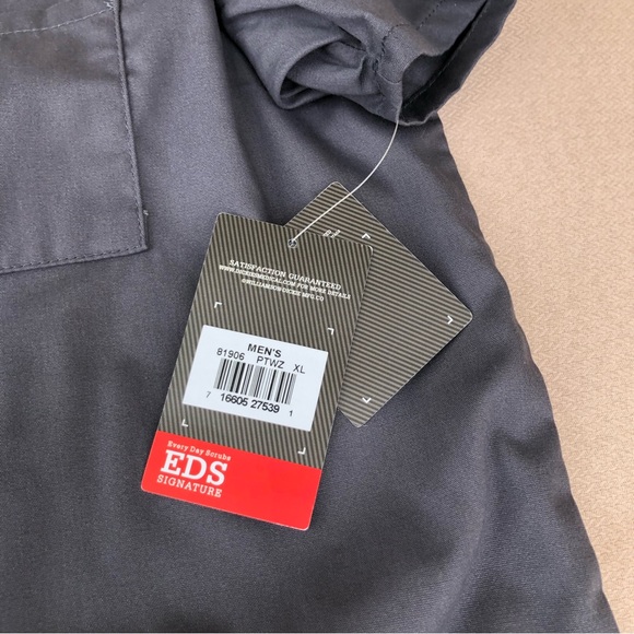 Dickies EDS Signature Men's 5-Pocket V-Neck Gray Scrub Top XL - Picture 7 of 12